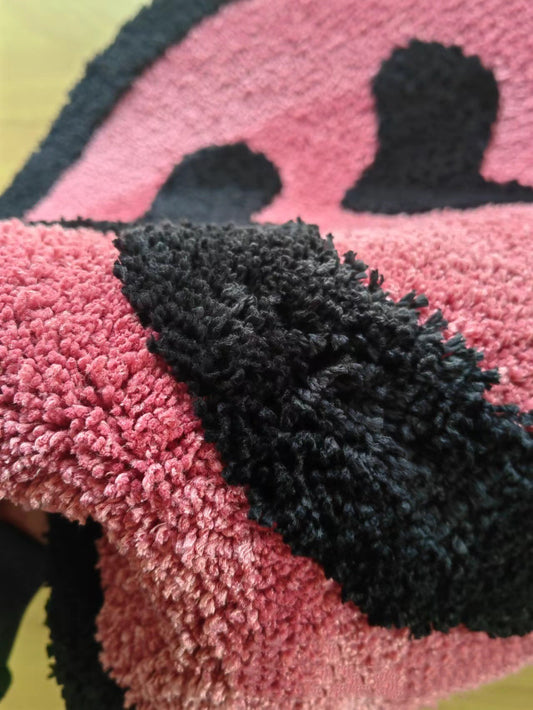 Smile shape Rug